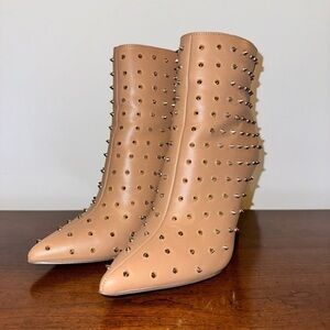Shoe dazzle Cynara Embellished Stiletto Bootie Size 7.5